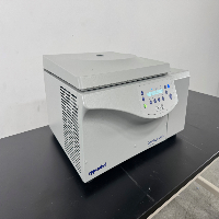 Eppendorf 5804R Refrigerated Centrifuge image 0